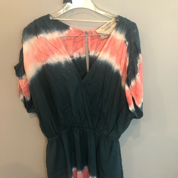 California Hi Low Tie Dye Dress NWOT - Picture 1 of 5